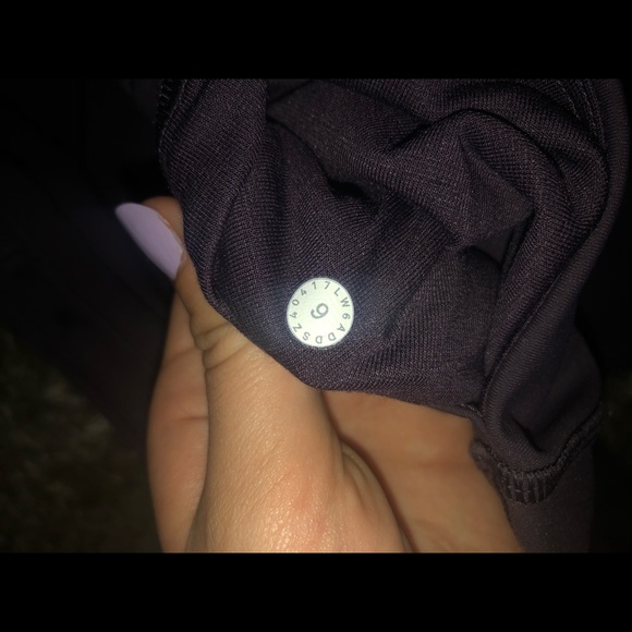 Lululemon cropped leggings - Picture 4 of 4